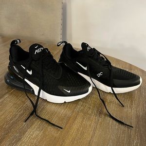 Authentic women’s Nike AirMax